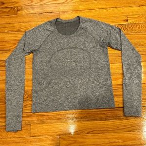 Women’s Lululemon Swiftly Tech Shirt